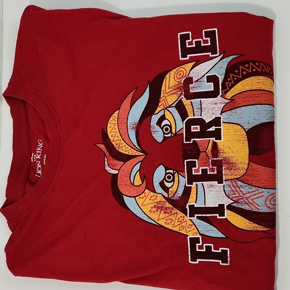 The Lion King FIERCE Red Mufasa Unisex T-shirt (M) - Picture 3 of 8